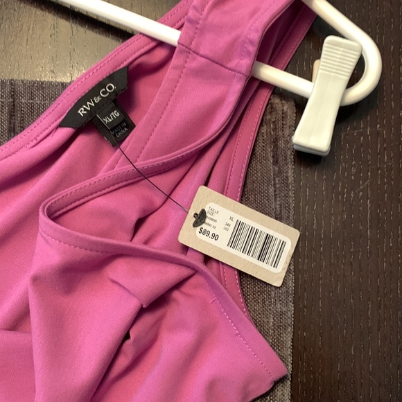 RW&Co pink pocketed romper with sash - Picture 5 of 6